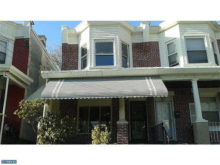 1112 Parker St photo 1