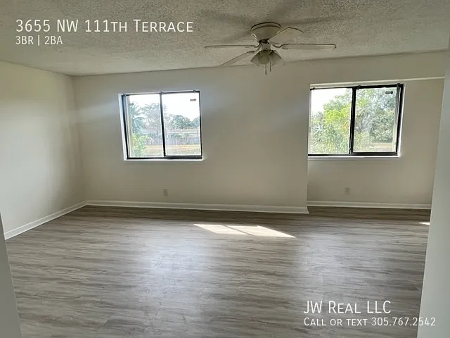 3655 NW 111th Ter — Photo 7
