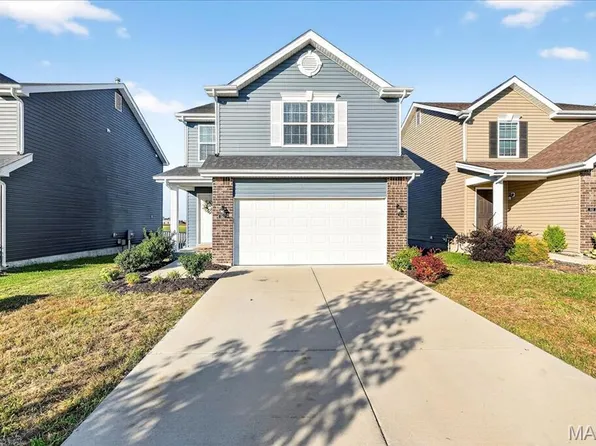 544 Summer Glen Ln, Saint Charles, MO 63301