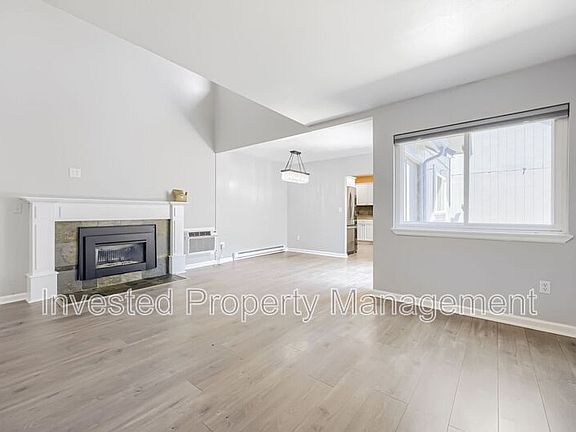 2nd image of 2501 S Victor St Unit E