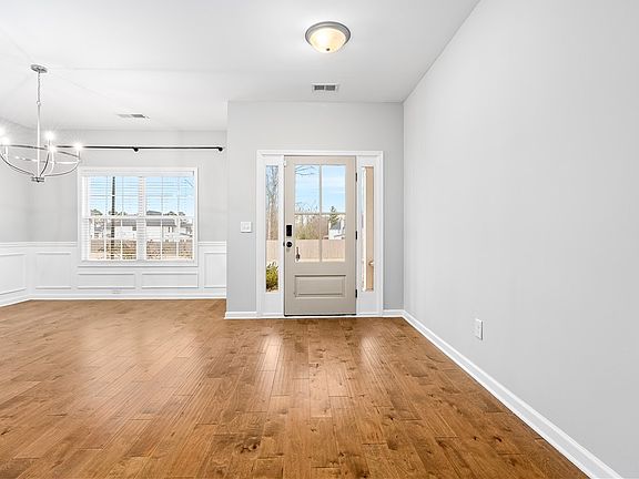 3rd image of 4150 Mara Vista Dr