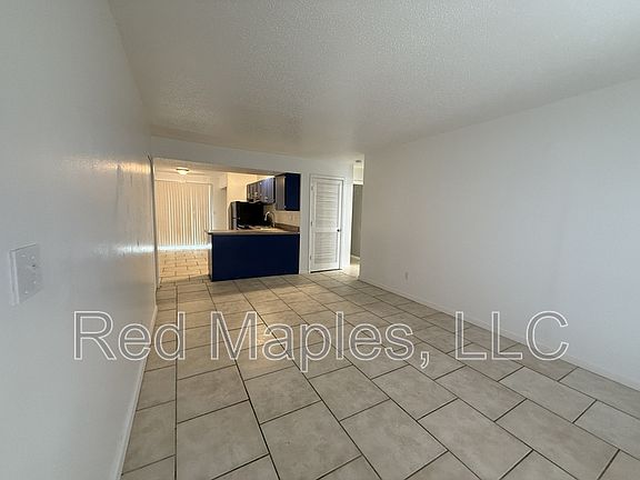 4th image of 1520 James Patrick Ln #6