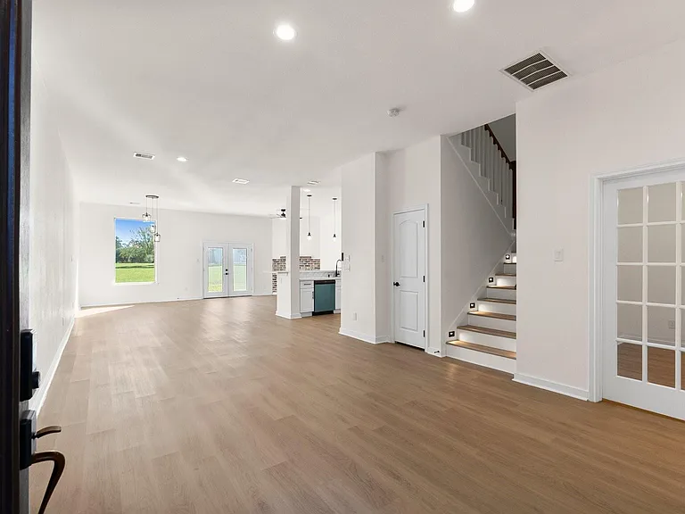 14822 Spica Ct — Photo 5