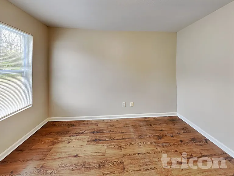 1810 Long Paw Ln — Photo 5