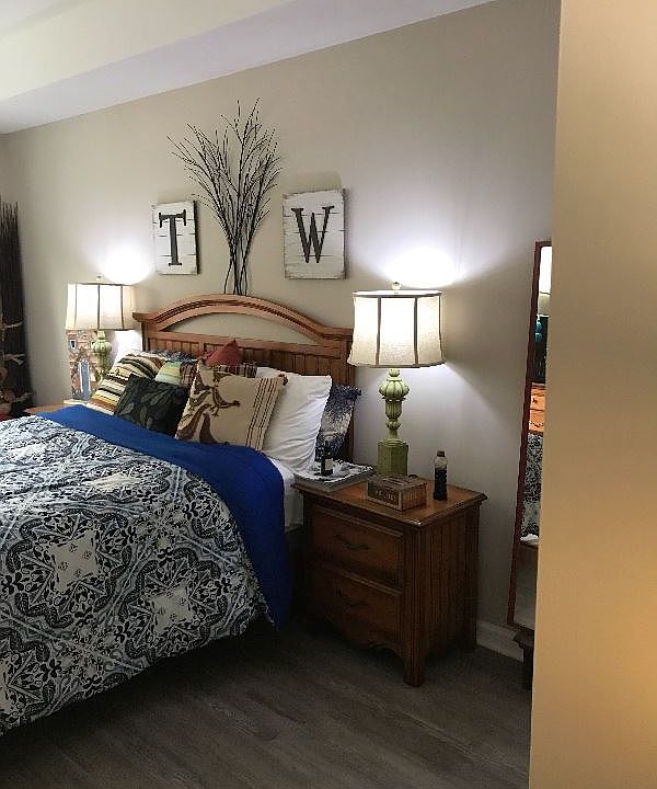 2nd image of 648 Westfield Ave APT 303