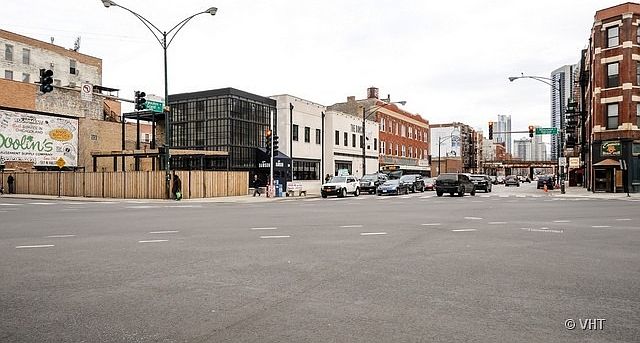 2nd image of 465 N Green St #Op08