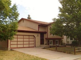 18951 E Hawaii Dr, Aurora, CO 80017