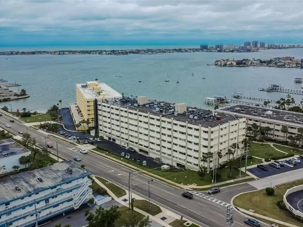 100 Bluff View Dr APT 510A, Belleair Bluffs, FL 33770