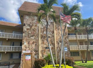 555, Palm Springs, FL 33461