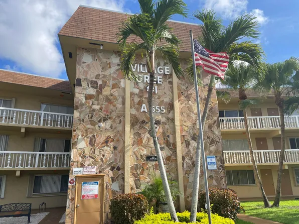 555 Purdy Lane #203, Palm Springs, FL 33461