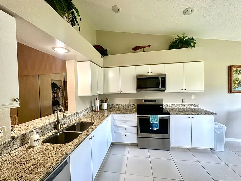 6713 Stone River Rd #202 — Photo 8