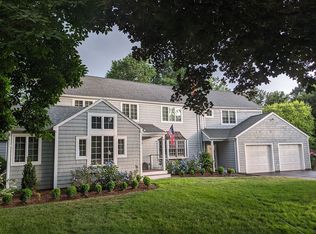 51 Margemere Dr, Fairfield, CT 06824