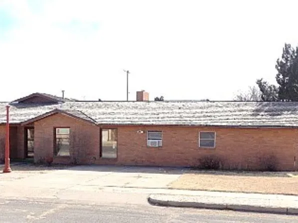 612 Maple St, Clayton, NM 88415
