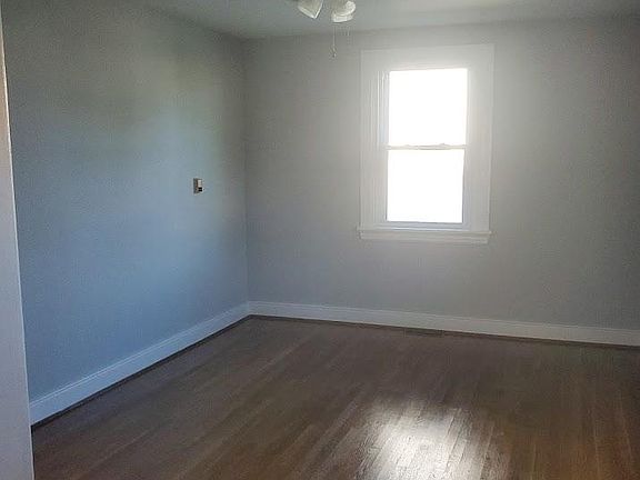 2nd image of 1702 N 25th St