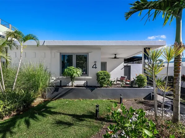 4 Mar Del Japon, Carolina, PR 00979