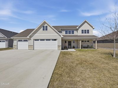 5943 Sylvia Cir, Grand Forks, ND, 58201