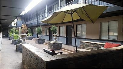 2nd image of 1516 Annex Ave APT 105