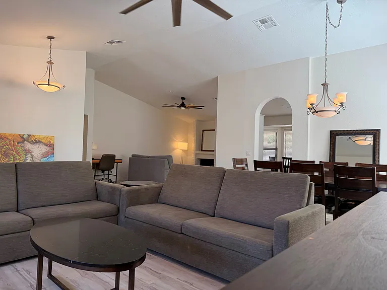 8956 E Voltaire Dr — Photo 6