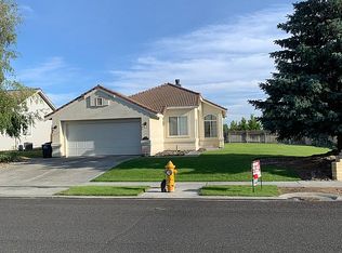 101 E Inglewood Dr, Moses Lake, WA 98837