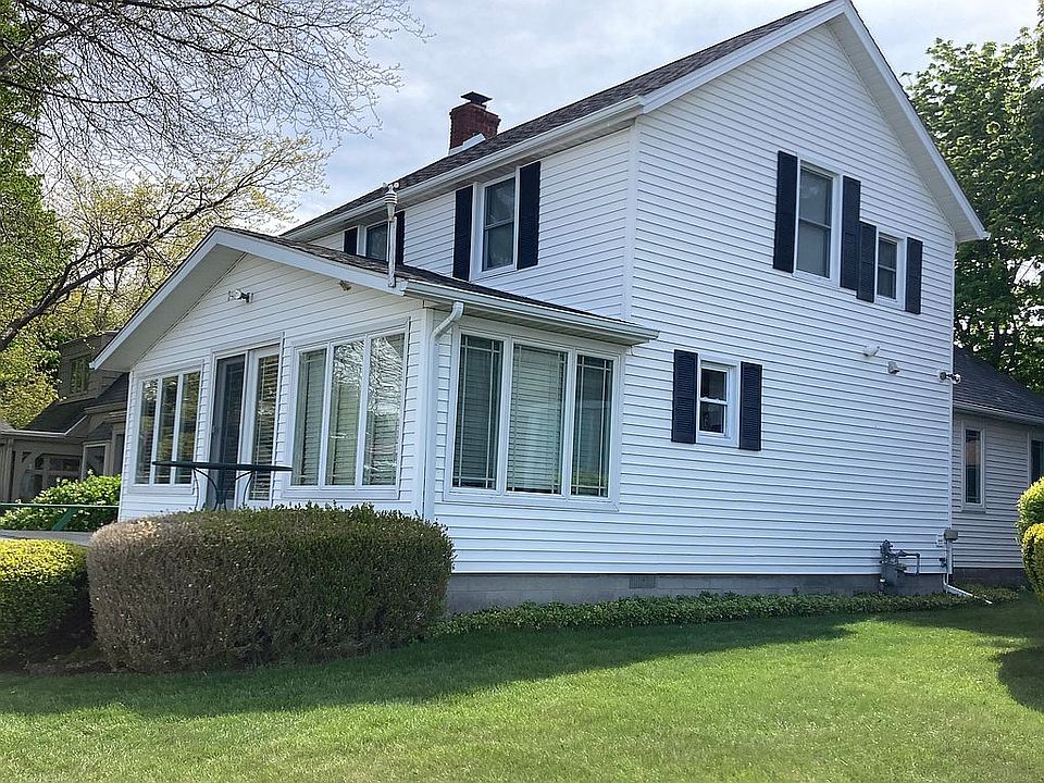 1st image of 4564 Lakeshore Rd