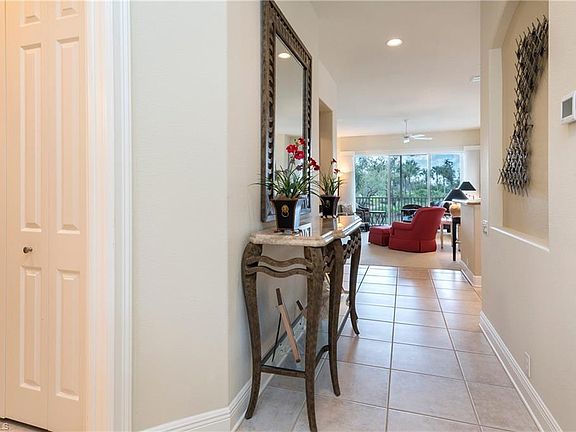 3rd image of 3290 Hamlet Dr #3-4
