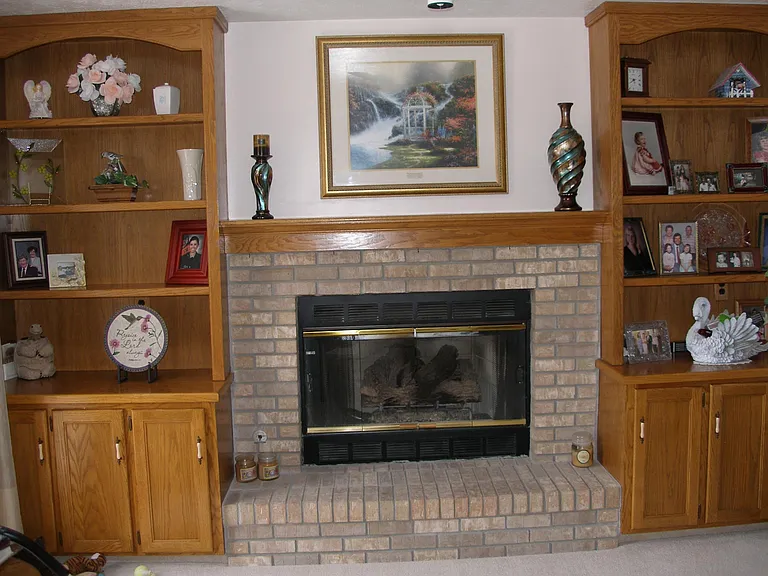 Fireplace Gas in Family Room