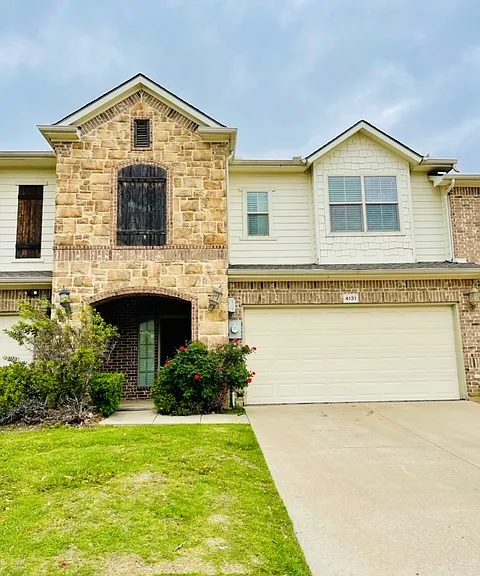 4131 Florence Dr — Photo 1