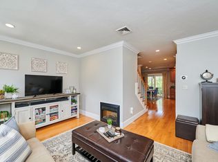 808 E 3rd St #2A, Boston, MA 02127