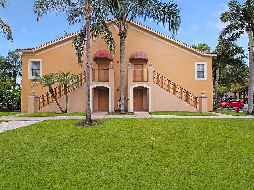 1st image of 4280 San Marino Blvd APT 202
