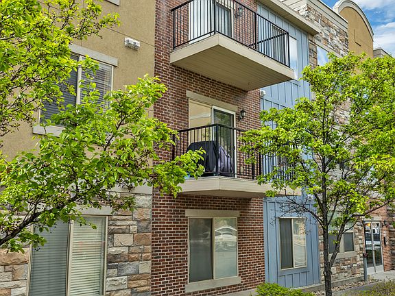 2nd image of 170 Albion Village Way APT 201
