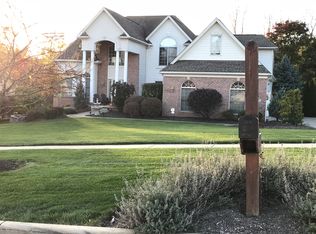 5432 Brook Run Dr, Medina, OH 44256
