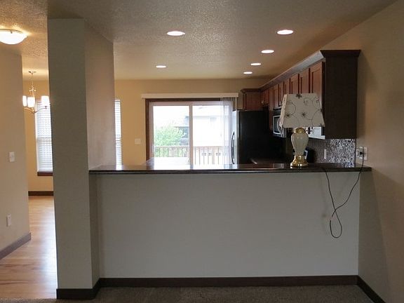 5th image of 1216 Nicholas Ln