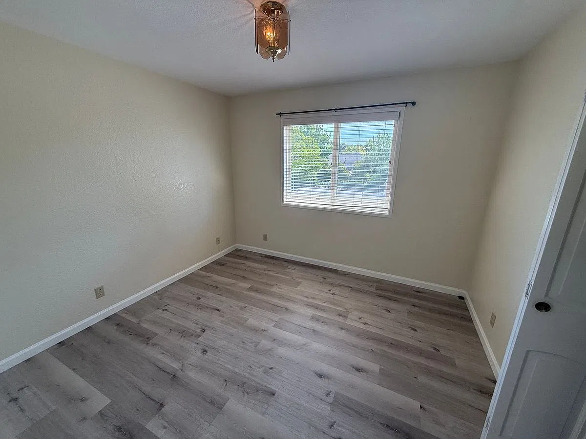 1800 Michael Way - 1800 Michael Way — Photo 2