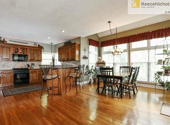 5th image of 9130 W 131st Pl