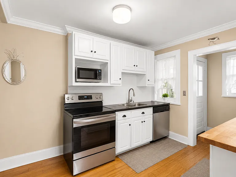 50 Washington Cir — Photo 10