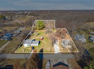 505 & 515 E Oak St, Rogers, AR 72756