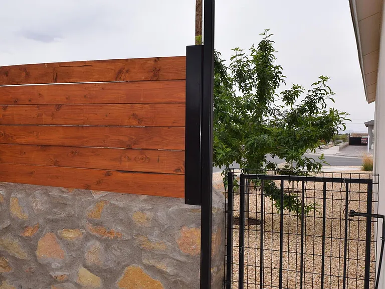 355 Sol Ct — Photo 40