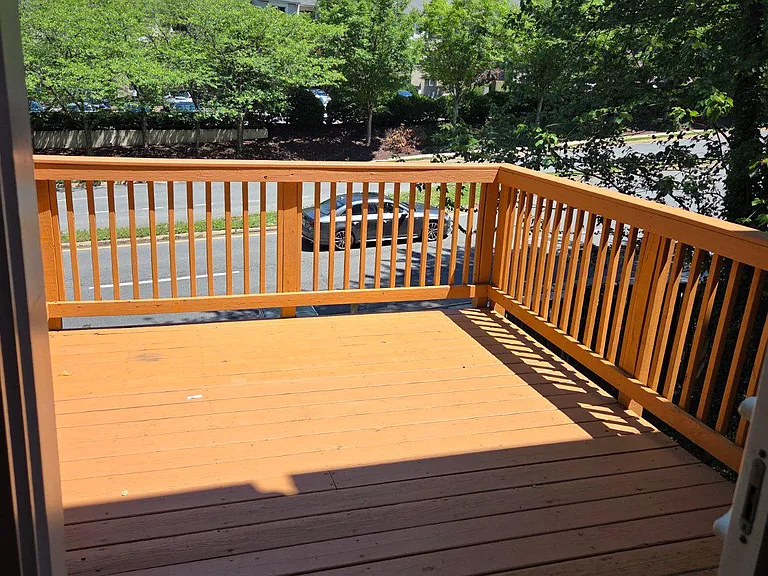 1733 Cy Ct — Photo 11