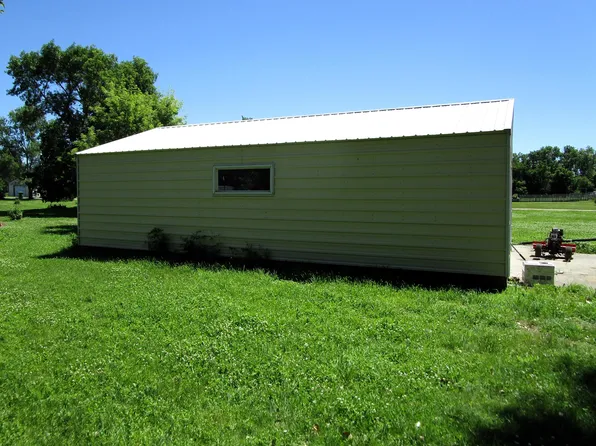 Wessington St S, Wessington, SD 57381