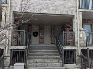 234 Rachel Cres #E, Kitchener, ON N2R0E1