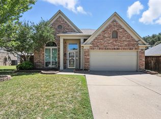 7020 Wooddale Dr, Watauga, TX 76148