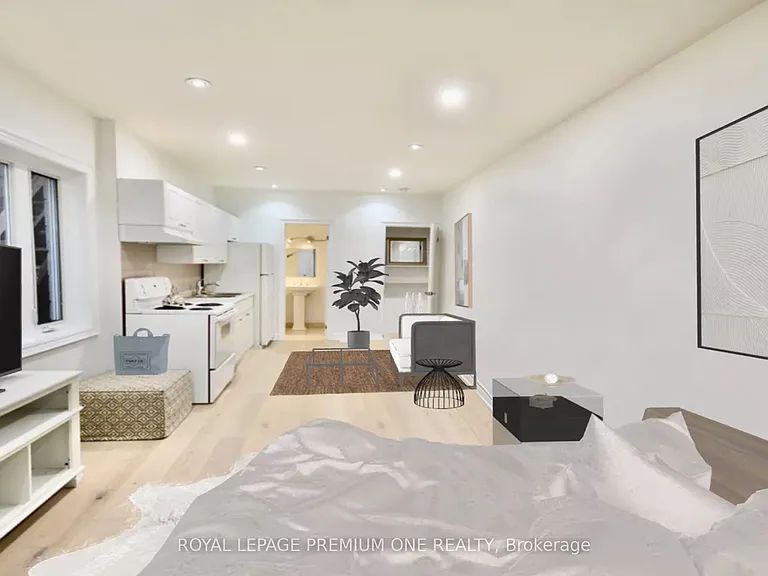 312 Rustic Rd #B — Photo 7
