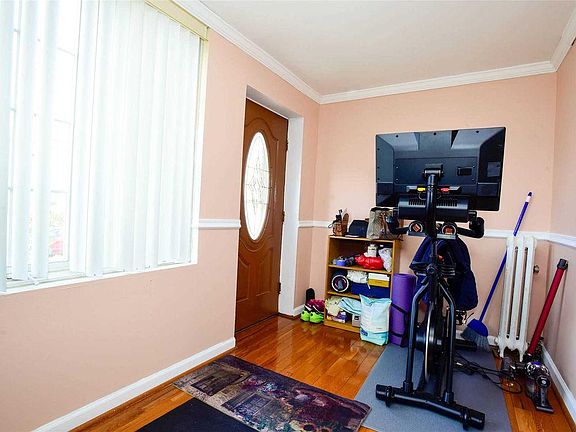 5th image of 107-35 125th St