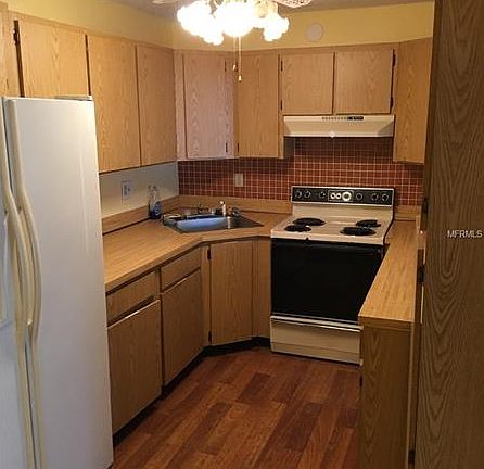3rd image of 3211 Lake Pine Way E APT E2