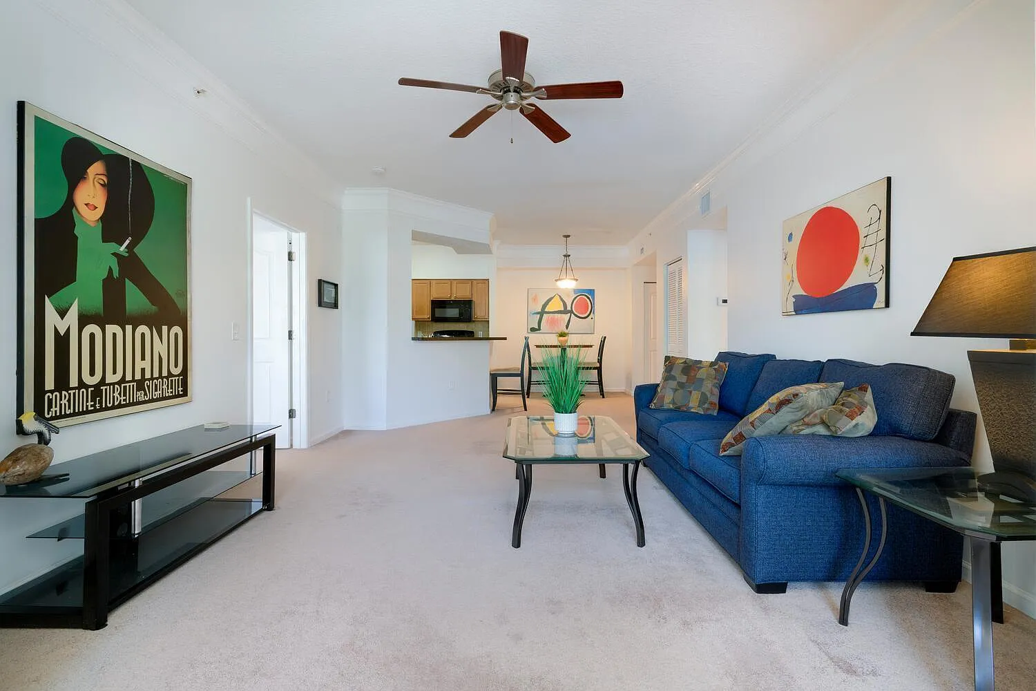 2 bed, 2.0 bath, 1202 sqft, $2,285 — Photo 2