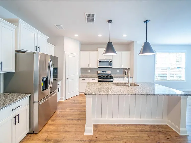 5120 Hillington Way — Photo 11