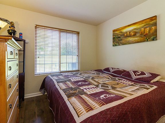 Office/5th bedroom/Playroom ~ 1st floor office space