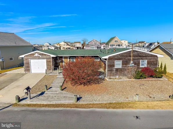 140 S Forecastle Dr, Little Egg Harbor, NJ 08087