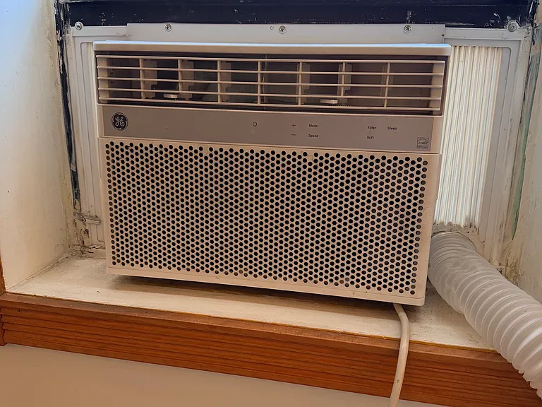 90 Main St #2B — Photo 10