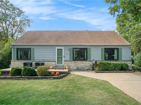 4752 Belinder Ave, Westwood, KS 66205